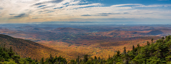 Panoramic view from Mt Mansfield in Vermont by Steve Heap