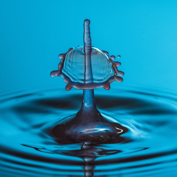 Water droplet collision - penetration by Steve Heap