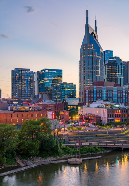 Skyline of Nashville in the evening by Steve Heap