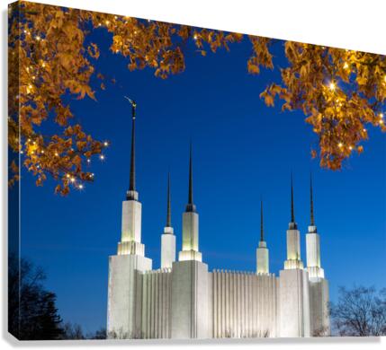 Mormon temple in Washington DC with xmas lights  Canvas Print