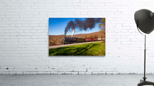 WMRR Steam train powers along railway by Steve Heap