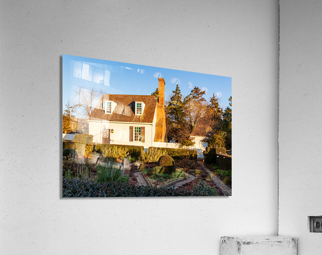 Old house and garden in Colonial Williamsburg Acrylic Print
