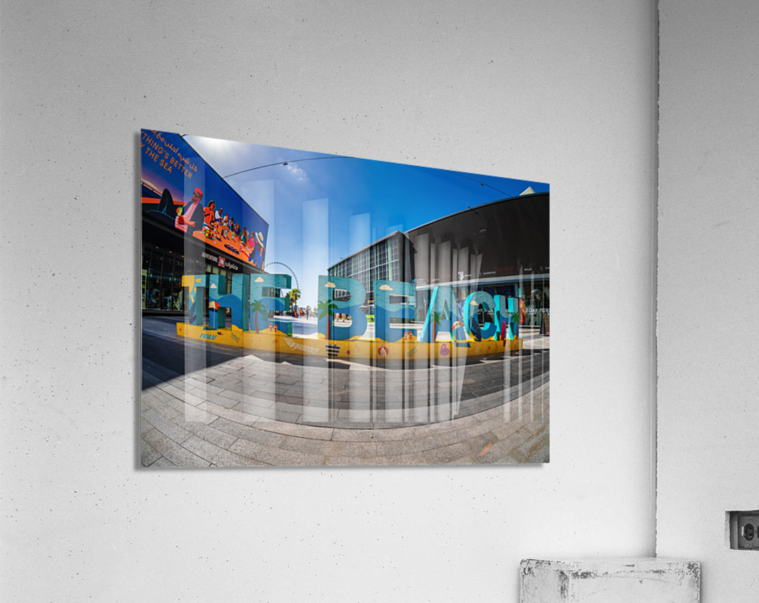 Colorful The Beach sign on main street of JBR district of Dubai Impression acrylique