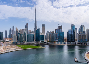 Offices and apartments of Dubai Business Bay with Downtown distr