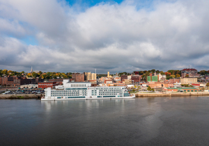 Cityscape of Burlington in Iowa from the Mississippi river