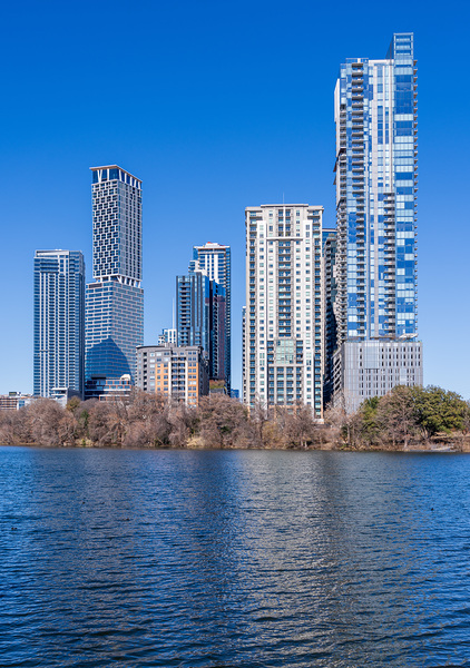 Modern Rainey Street Austin apartments above lake by Steve Heap
