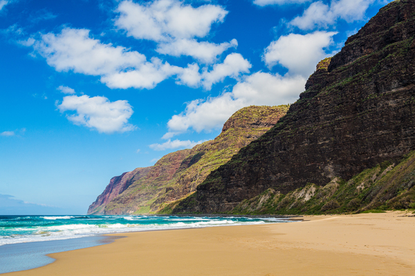 Empty sand and cliffs Polihale beach by Steve Heap
