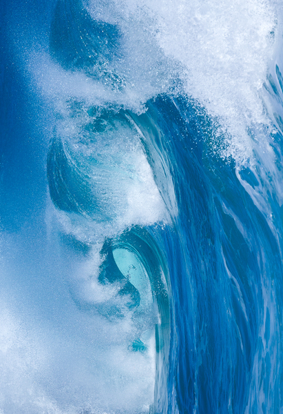 Powerful waves break at Lumahai Beach Kauai Print