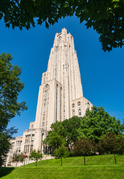 Cathedral of Learning building at the University of Pittsburgh by Steve Heap