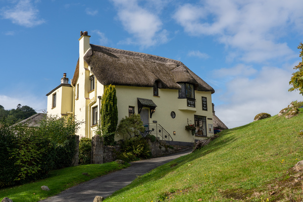 Thatched tea shop in Lustleigh in Devon by Steve Heap