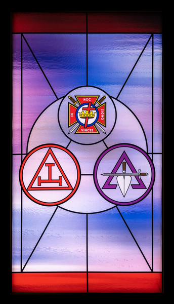 Stained glass window for the order of the Knights Templar by Steve Heap