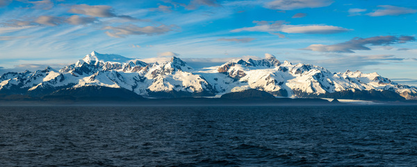 Sidelight on Mt Fairweather and the Glacier Bay National Park in by Steve Heap