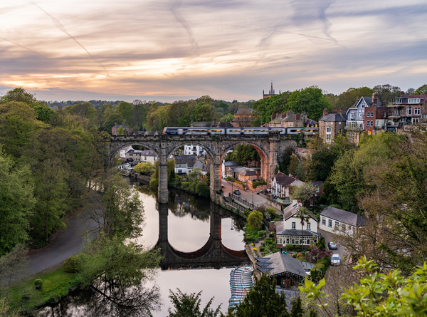 Old stone railway viaduct over River Nidd in Knaresborough Print
