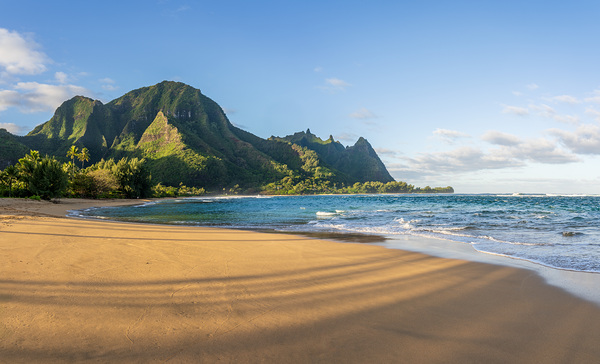 Early morning sunrise over Tunnels Beach on Kauai in Hawaii by Steve Heap