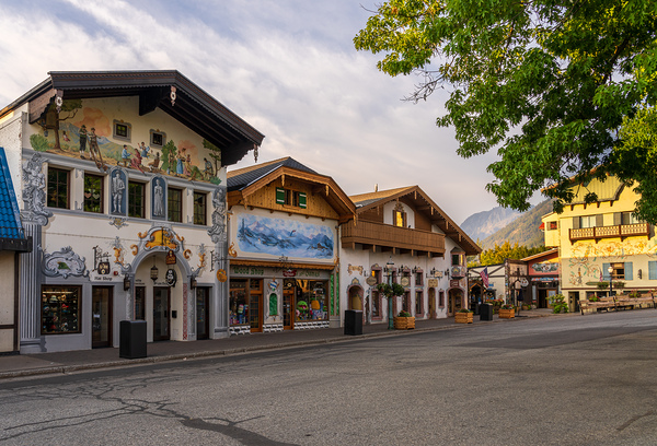 Alpine scenes on hat and candle store in Leavenworth WA by Steve Heap