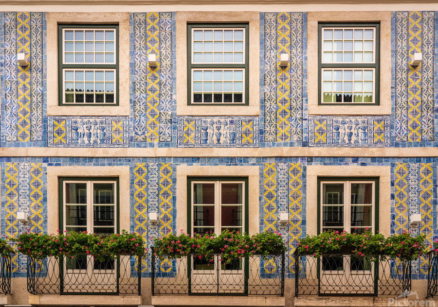 Traditional ceramic tiles decorate house in Lisbon  Print