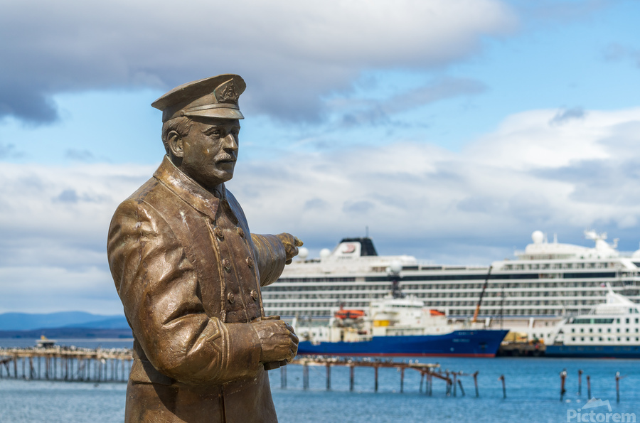 Statue of Ernest Shackleton pointing at Viking Jupiter ship in P  Print