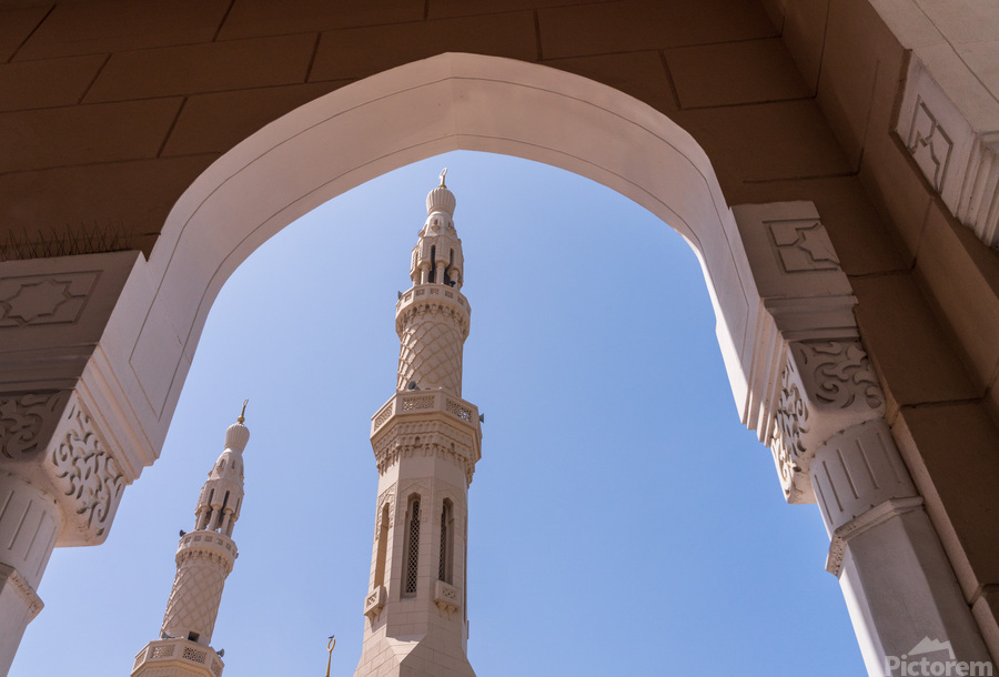 Jumeirah Mosque in Dubai which is open to visitors for education  Print