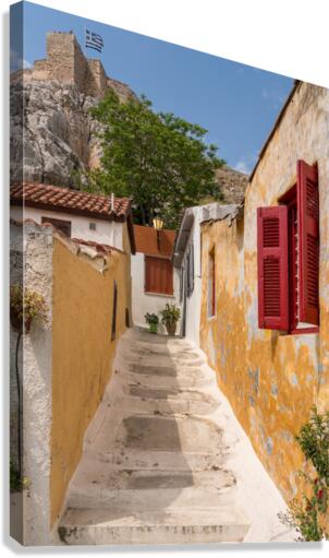 Narrow street in ancient district of Anafiotika  Impression sur toile