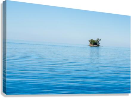 Small rocky island in Lake Champlain Canvas Print