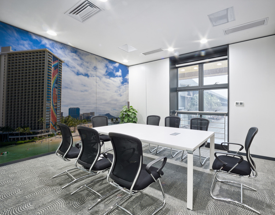 Hilton Hawaiian Village frames the shore in Waikiki Hawaii Wall Printing