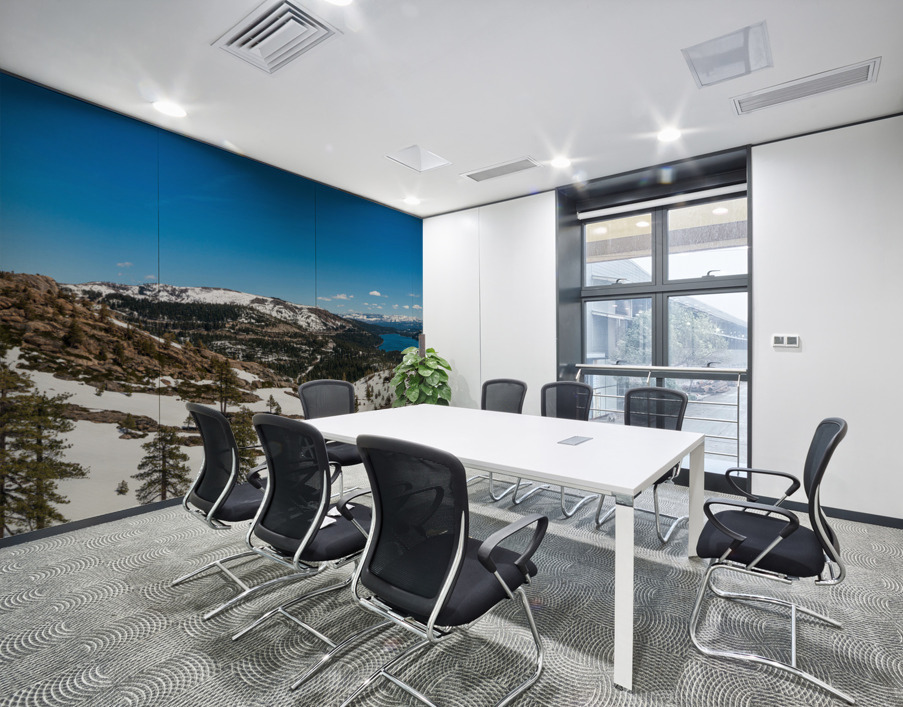 Donner Pass in Sierra Nevada mountains Wall Printing