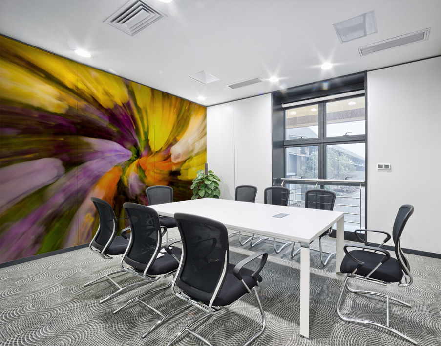 Flower blossoms in curling pattern Wall Printing