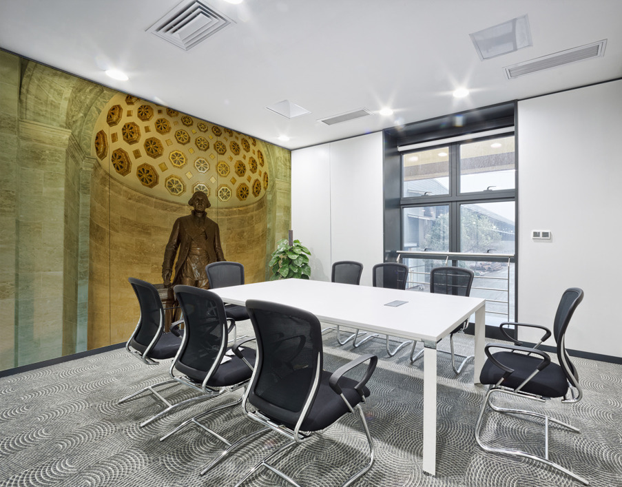 Statue of George Washington in Masonic Memorial Wall Printing