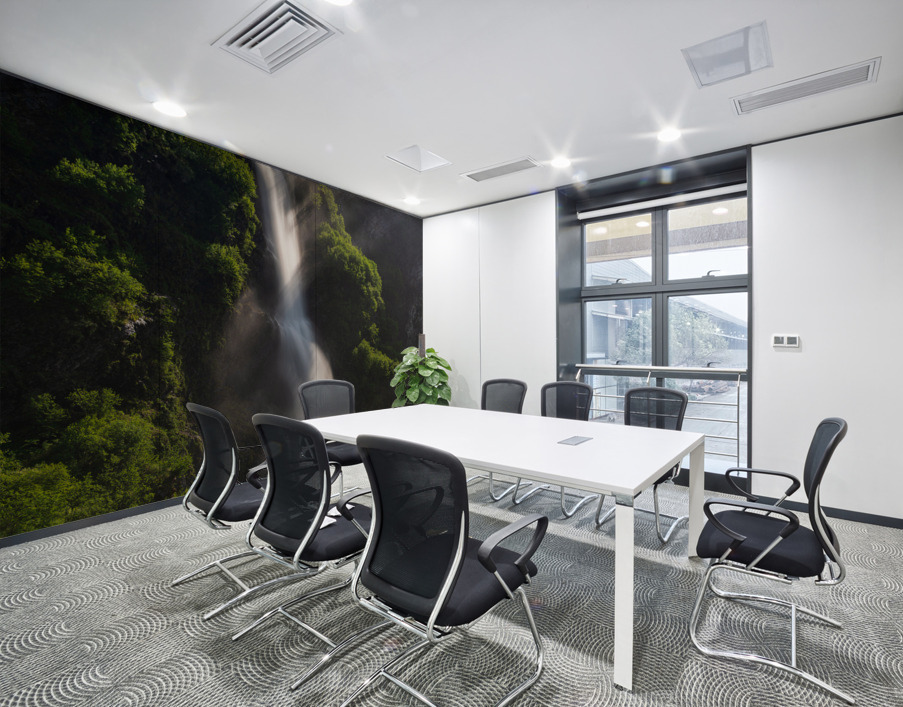 Dramatic waterfall of Bridal Veil Falls in Keystone Canyon Wall Printing