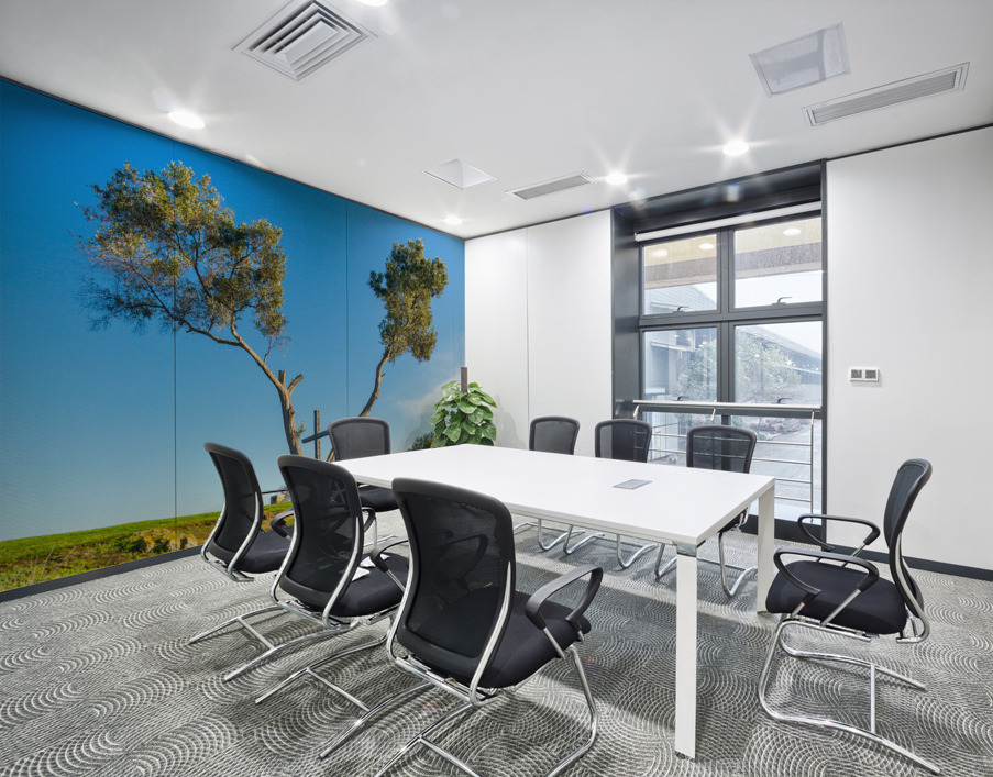 Serra Cross in Ventura California between trees Wall Printing