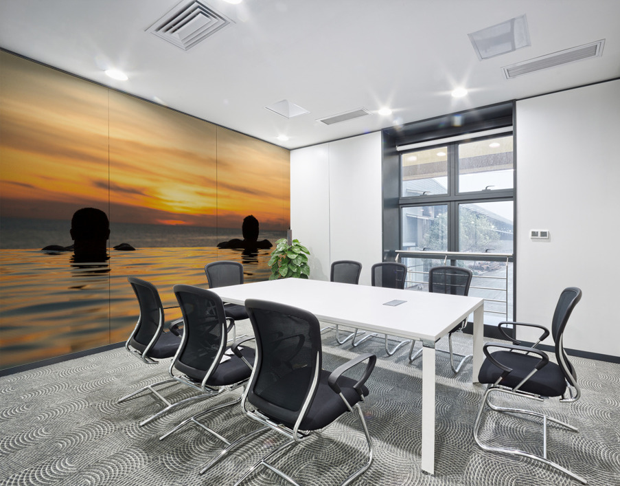 Silhouetted heads against infinity edge pool Wall Printing