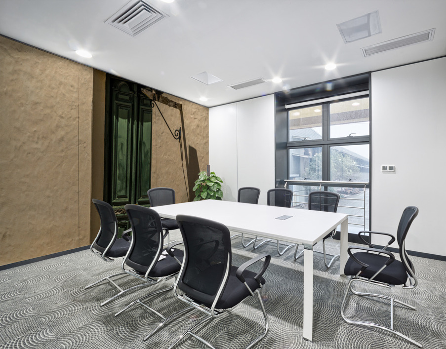 Street lamp in Unesco historical town of Colonia del Sacramento Wall Printing