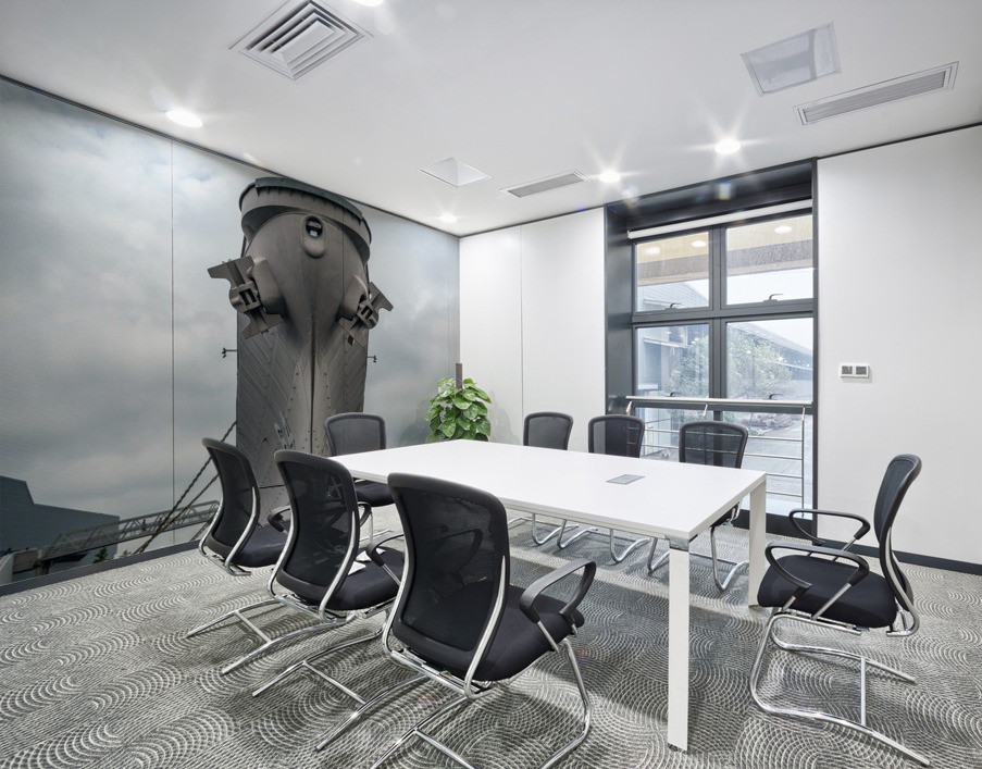 Prow of the USS Wisconsin warship docked in Norfolk Virginia Wall Printing