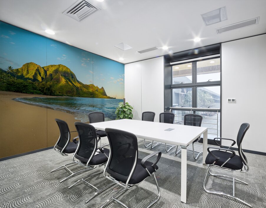 Early morning sunrise over Tunnels Beach on Kauai in Hawaii Wall Printing