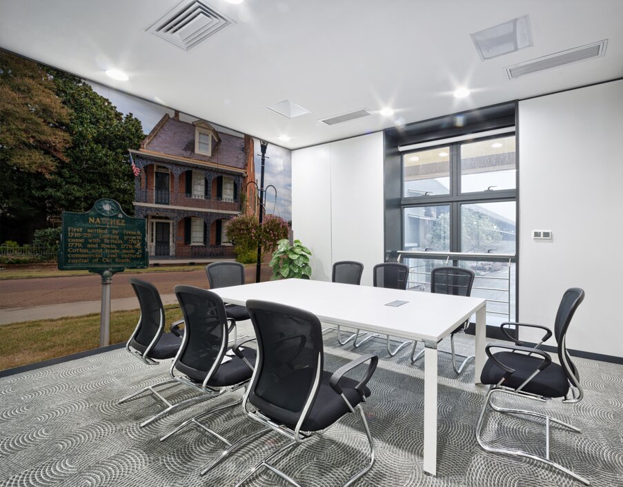 Facade of antebellum home in Natchez in Mississippi Wall Printing