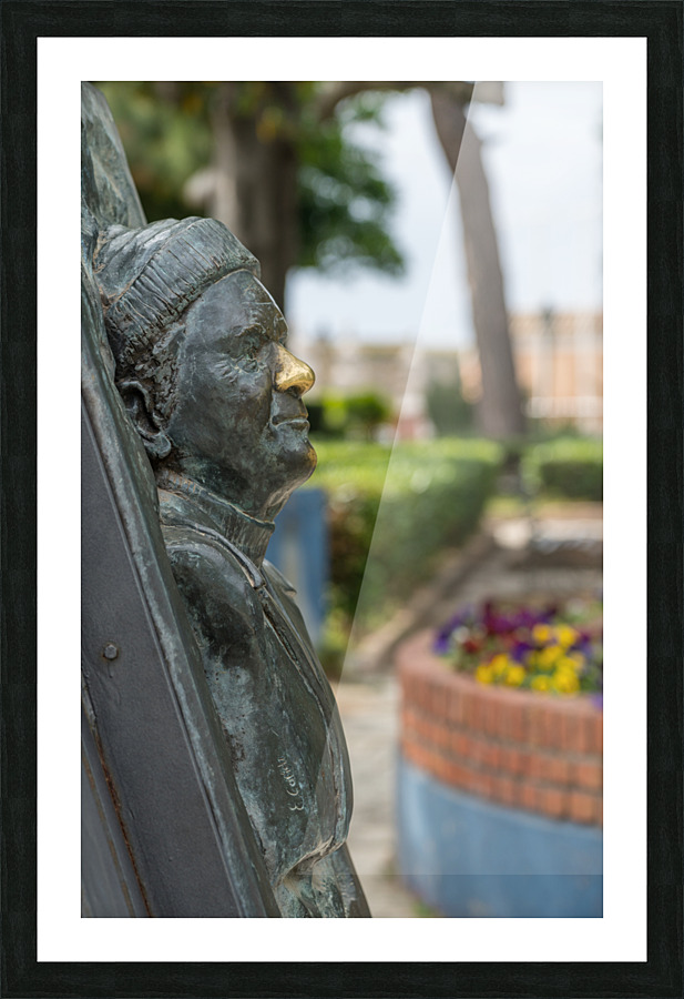 Statue of bust of Lawrence Durrell in Corfu Picture Frame print