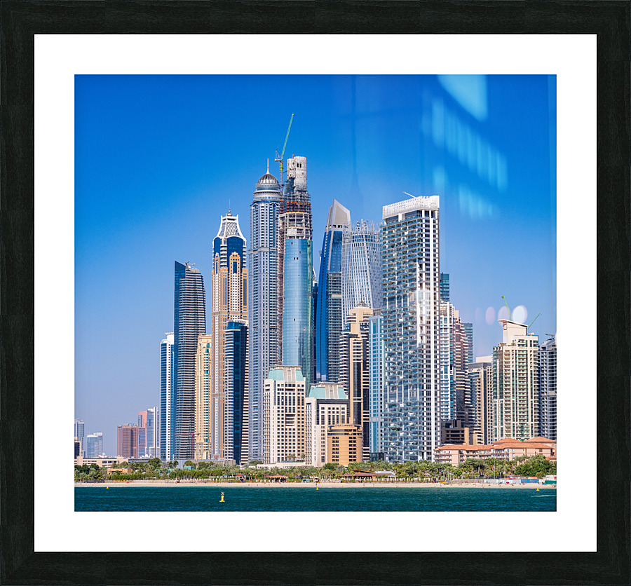 Skyline of hotels and apartments in JBR Beach above the beach Impression et Cadre photo