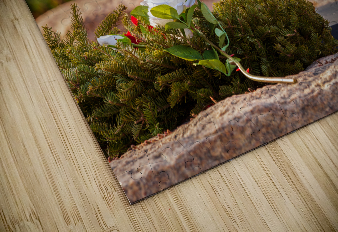 Christmas wreath by JFK memorial Steve Heap Puzzle