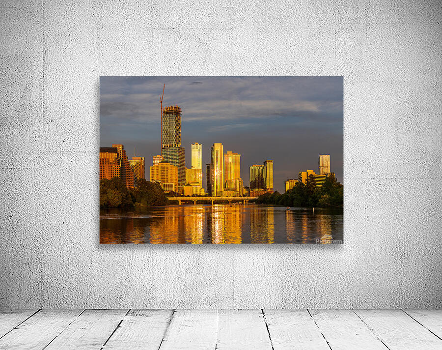 Waterline dominates city skyline of Austin Texas at sunset in 20 Wall Preview
