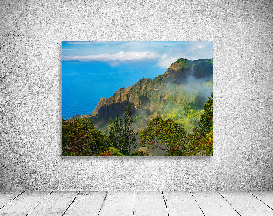 Dramatic view of Kalalau valley Kauai Wall Preview