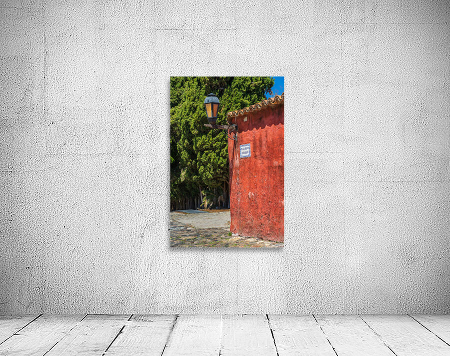 Street lamp in Unesco historical town of Colonia del Sacramento Wall Preview