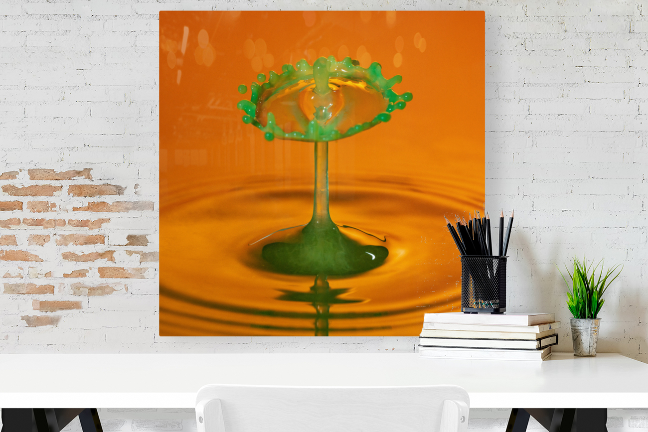 Water droplet collision - crown Reproduction