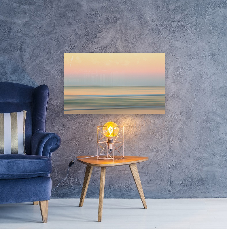 Sunrise over ocean with sideways pan Reproduction