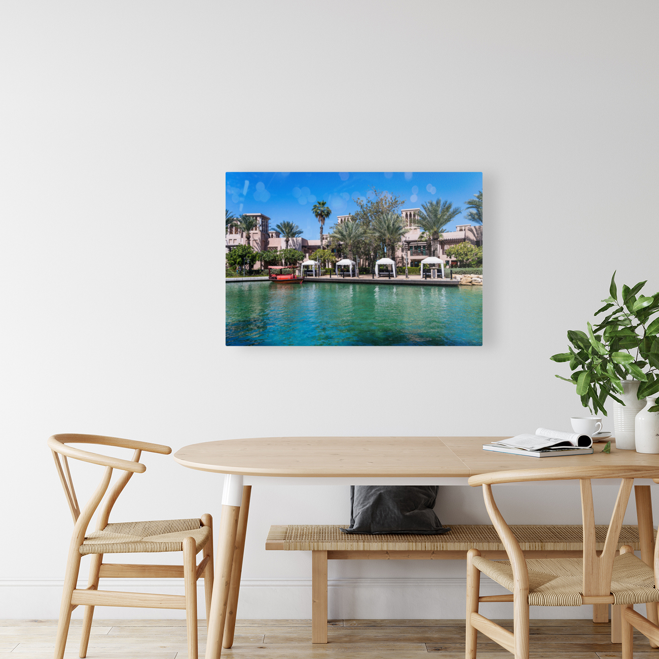 Artificial waterways around Souk Madinat Jumeirah in Dubai Reproduction