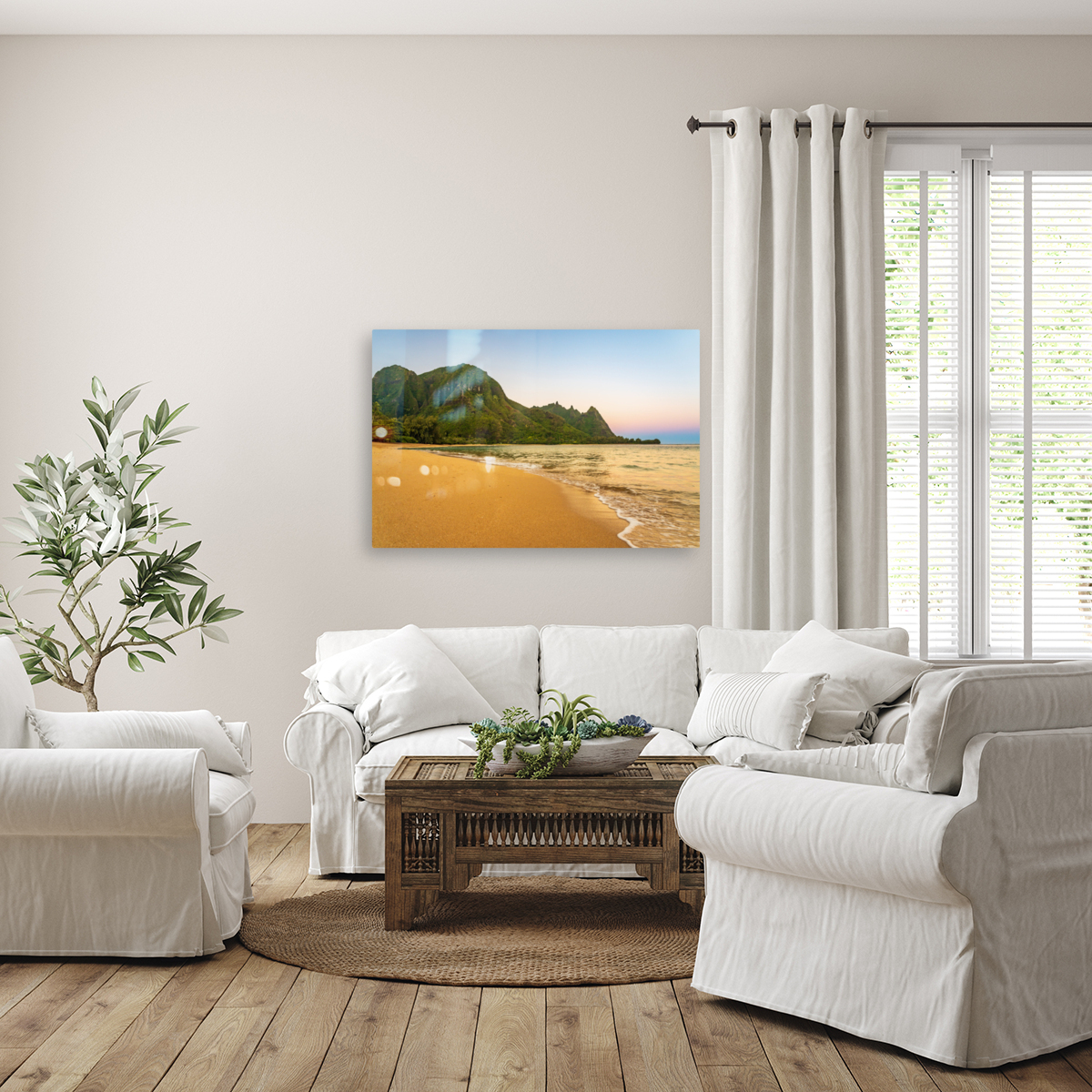 Early morning sunrise over Tunnels Beach on Kauai in Hawaii Reproduction