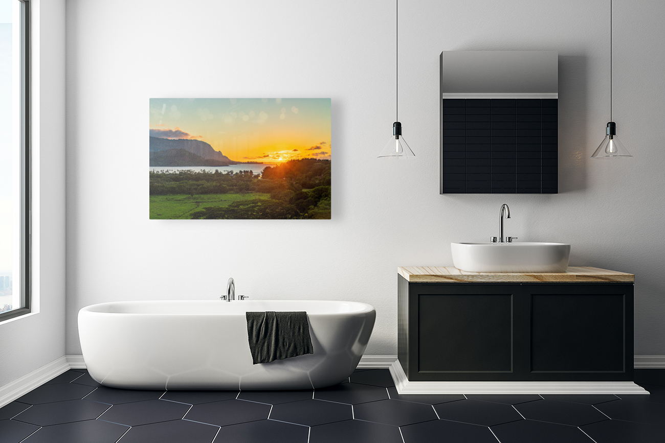 Sunset over Hanalei bay from overlook on the road Reproduction